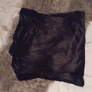 Cap-Sleeve Relaxed Shirt with Sheen Front